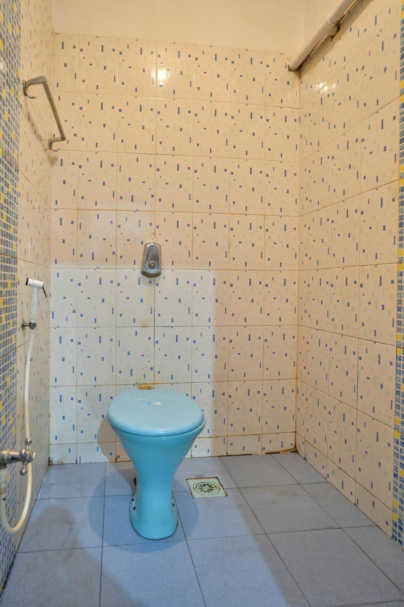 Om Sai Guest House Калангуте Екстериор снимка